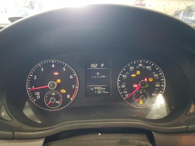 Photo 9 from auction – 2012 VOLKSWAGEN PASSAT S with VIN 1VWAP7A35CC105411