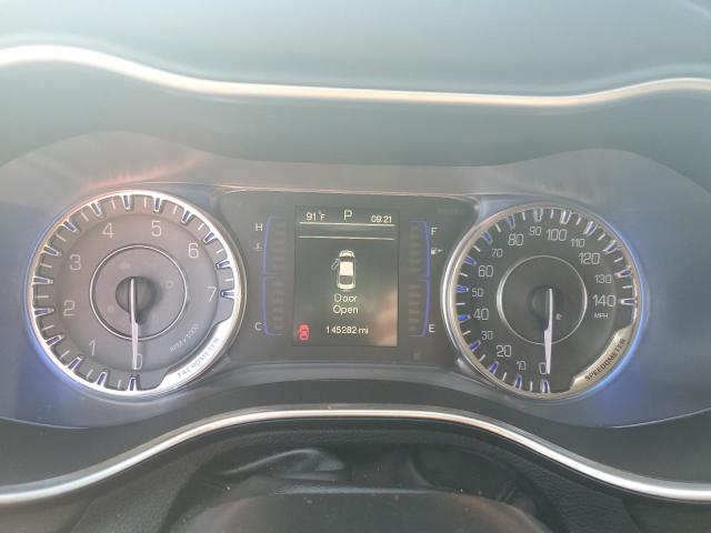 Photo 9 from auction – 2015 CHRYSLER 200 LIMITE with VIN 1C3CCCABXFN752472