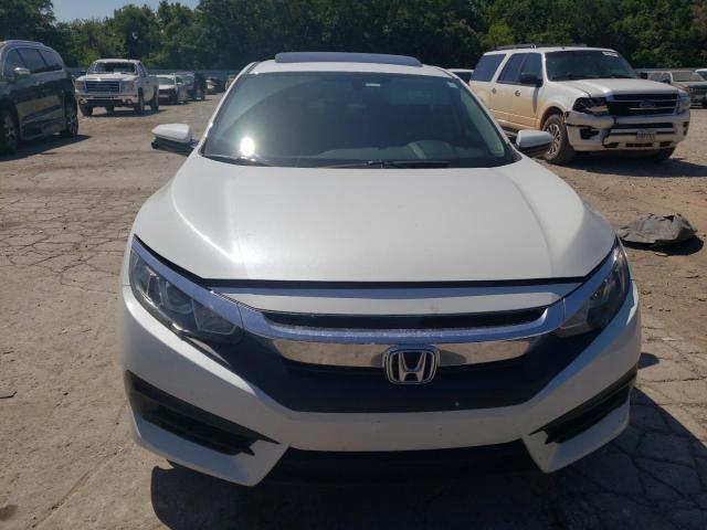 Photo 5 from auction – 2018 HONDA CIVIC EX with VIN 19XFC2F73JE005221