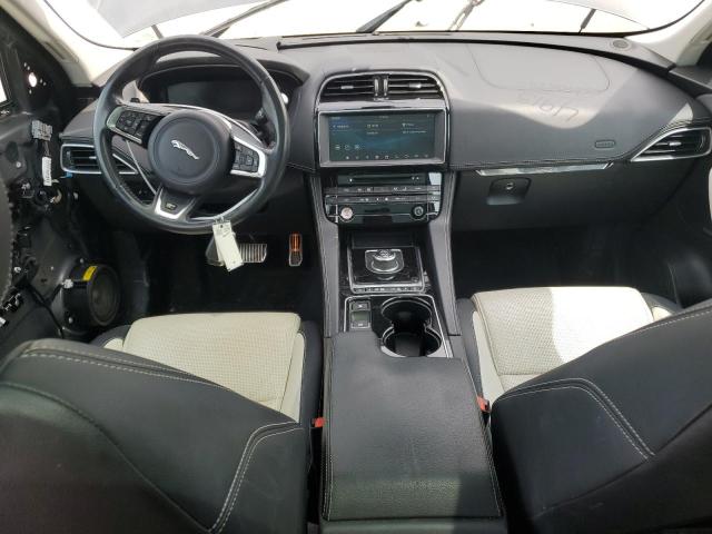 Photo 8 from auction – 2017 JAGUAR F-PACE R - with VIN SADCL2BV6HA065230