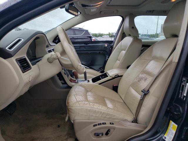 Photo 7 from auction – 2010 VOLVO V70 3.2 with VIN YV1982BW7A1134040