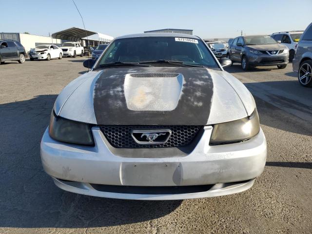 Photo 5 from auction – 2002 FORD MUSTANG with VIN 1FAFP40402F116952