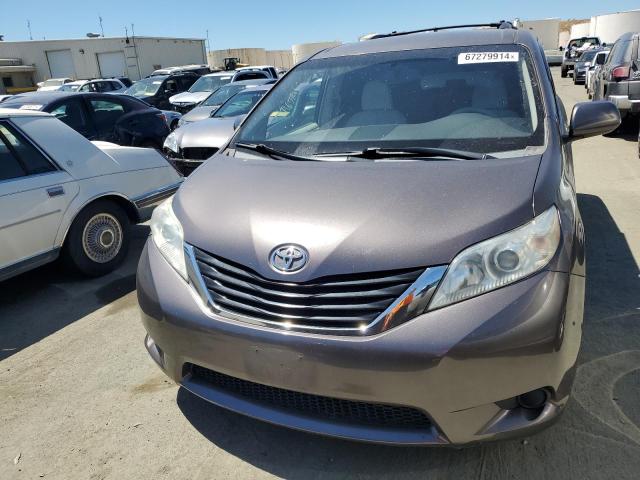 Photo 5 from auction – 2012 TOYOTA SIENNA LE with VIN 5TDKK3DC0CS190277