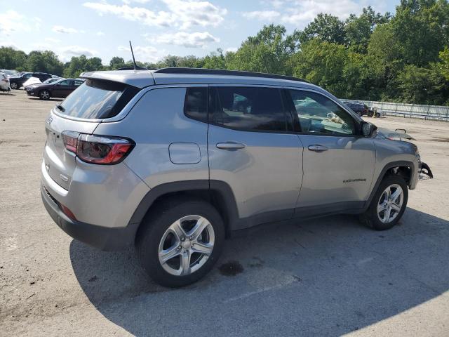 Foto 3 de la subasta – 2024 JEEP COMPASS LA con VIN 3C4NJDBN9RT579895
