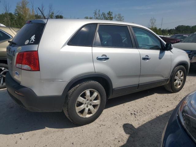 Photo 3 from auction – 2013 KIA SORENTO LX with VIN 5XYKTCA66DG415778