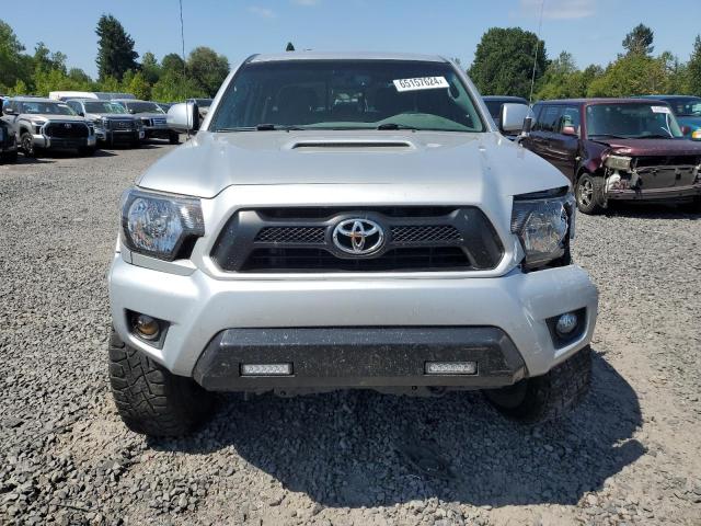 Photo 5 from auction – 2013 TOYOTA TACOMA DOU with VIN 3TMLU4EN3DM127017
