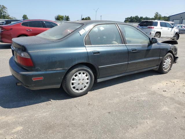 Photo 3 from auction – 1997 HONDA ACCORD EX with VIN 1HGCD555XVA005843