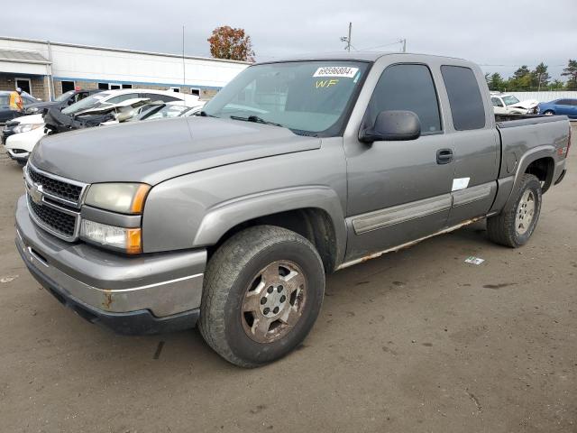 Photo 1 from auction – 2006 CHEVROLET SILVERADO with VIN 1GCEK19T66Z173111