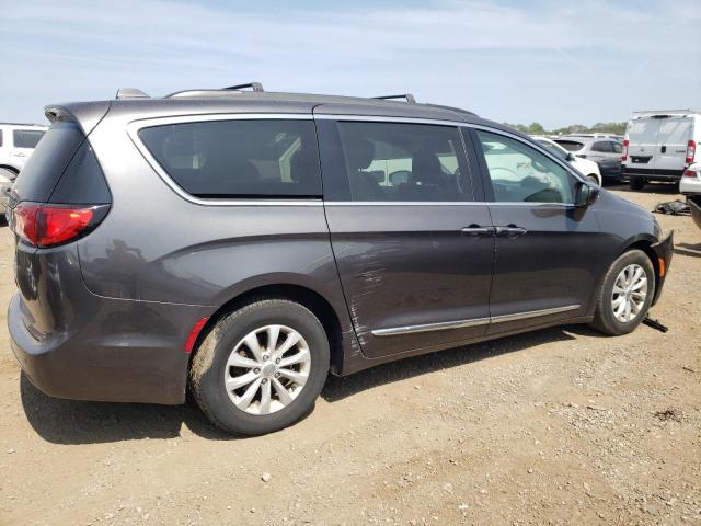 Photo 3 from auction – 2017 CHRYSLER PACIFICA T with VIN 2C4RC1BG2HR734316