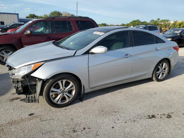 HYUNDAI SONATA SE 2013 with VIN 5NPEC4AC8DH667226 - Photo from auction