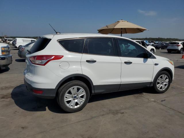 Photo 3 from auction – 2015 FORD ESCAPE S with VIN 1FMCU0F77FUC13949
