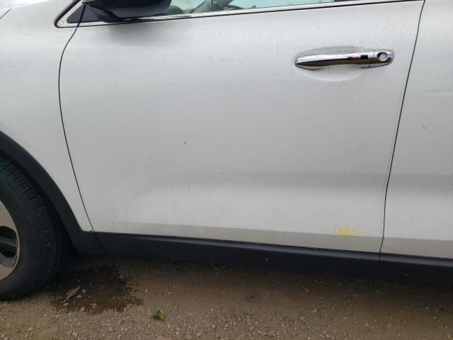 Photo 12 from auction – 2016 KIA SORENTO EX with VIN 5XYPH4A19GG138422