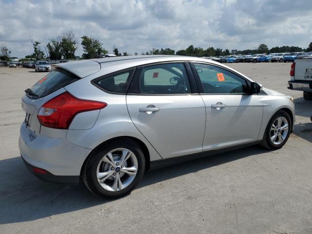 Photo 3 from auction – 2014 FORD FOCUS SE with VIN 1FADP3K25EL322738