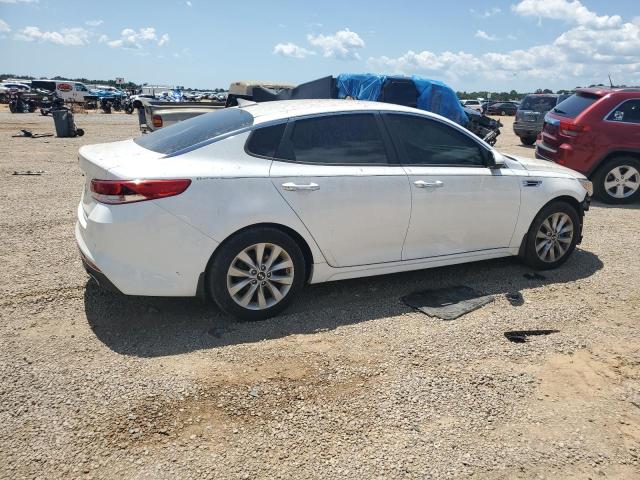 Photo 3 from auction – 2018 KIA OPTIMA LX with VIN 5XXGT4L34JG264745