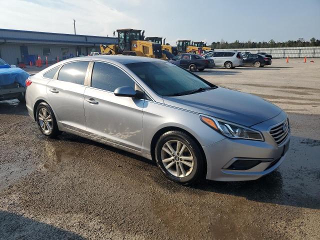 Photo 4 from auction – 2016 HYUNDAI SONATA SE with VIN 5NPE24AF1GH363916