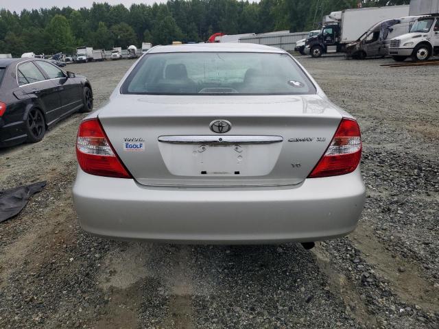 Photo 6 from auction – 2002 TOYOTA CAMRY LE with VIN JTDBF32K320071056