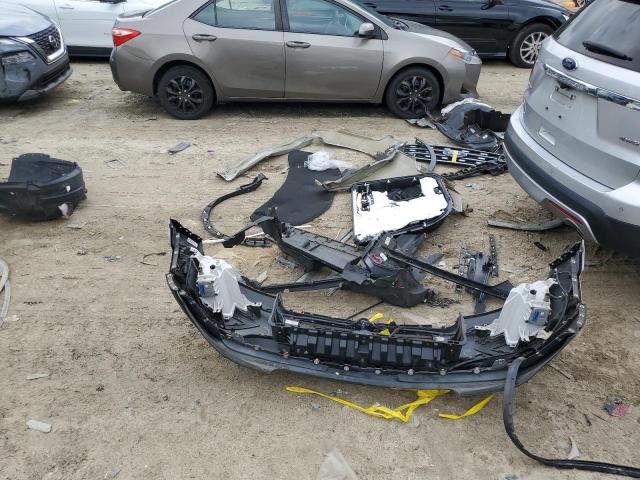 Photo 13 from auction – 2017 FORD EXPLORER L with VIN 1FM5K8F82HGC38135