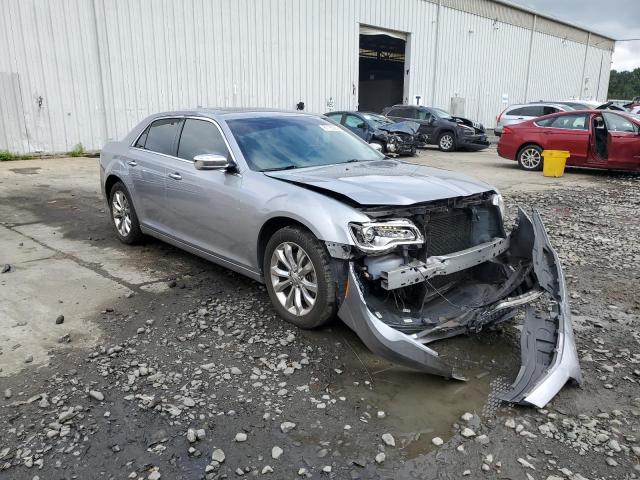 Photo 4 from auction – 2016 CHRYSLER 300C with VIN 2C3CCAKGXGH111413
