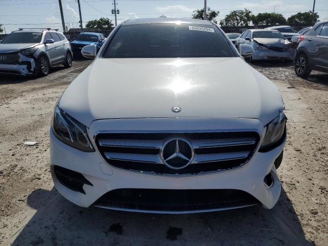 Photo 5 from auction – 2017 MERCEDES-BENZ E 300 with VIN WDDZF4JB8HA075828