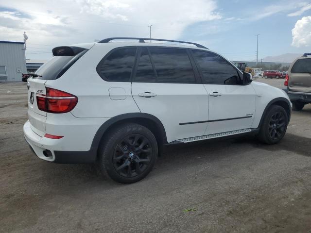 Photo 3 from auction – 2013 BMW X5 XDRIVE3 with VIN 5UXZV4C56D0B13739