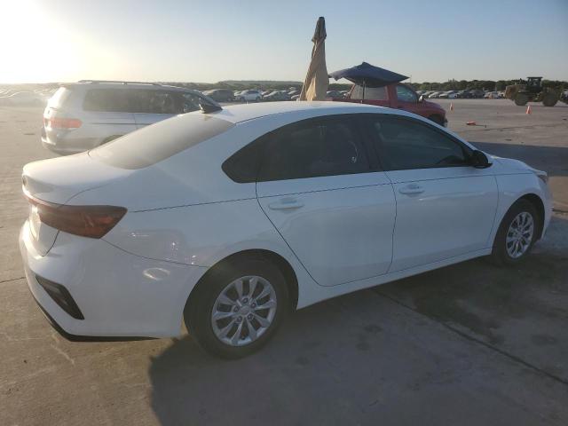 Photo 3 from auction – 2021 KIA FORTE FE with VIN 3KPF24AD3ME274030