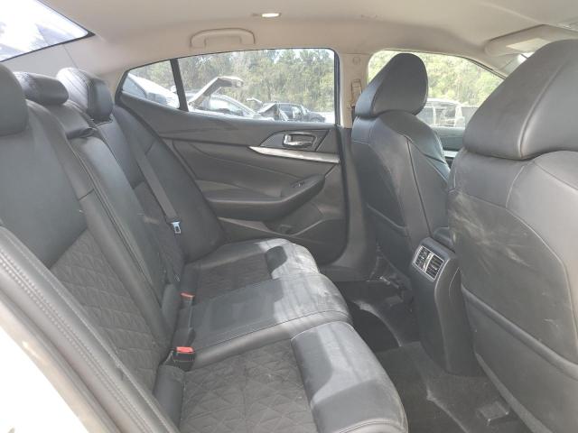Photo 10 from auction – 2017 NISSAN MAXIMA 3.5 with VIN 1N4AA6AP6HC389484