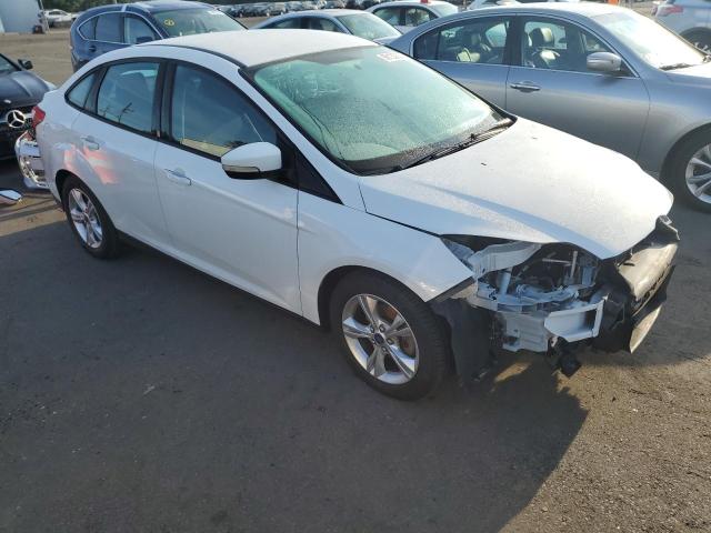 Photo 4 from auction – 2014 FORD FOCUS SE with VIN 1FADP3F26EL226949