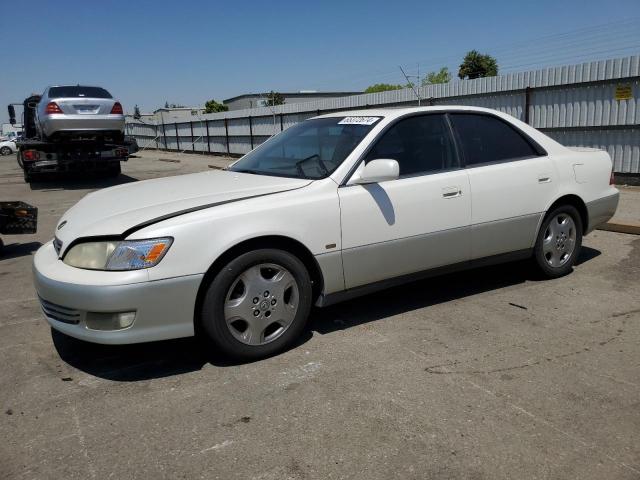 LEXUS ES 300 2001 with VIN JT8BF28G810311387 - Photo from auction
