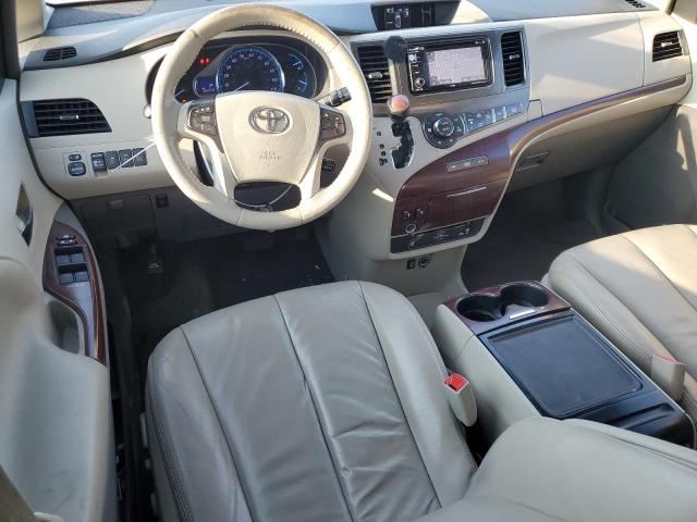 Photo 8 from auction – 2013 TOYOTA SIENNA XLE with VIN 5TDYK3DC7DS283700