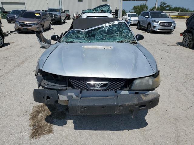 Photo 5 from auction – 2001 FORD MUSTANG with VIN 1FAFP44401F218549