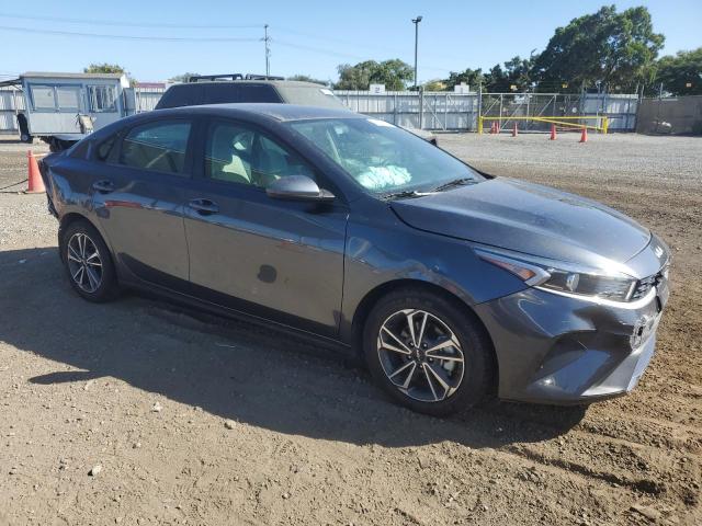 Photo 4 from auction – 2022 KIA FORTE FE with VIN 3KPF24AD6NE490679