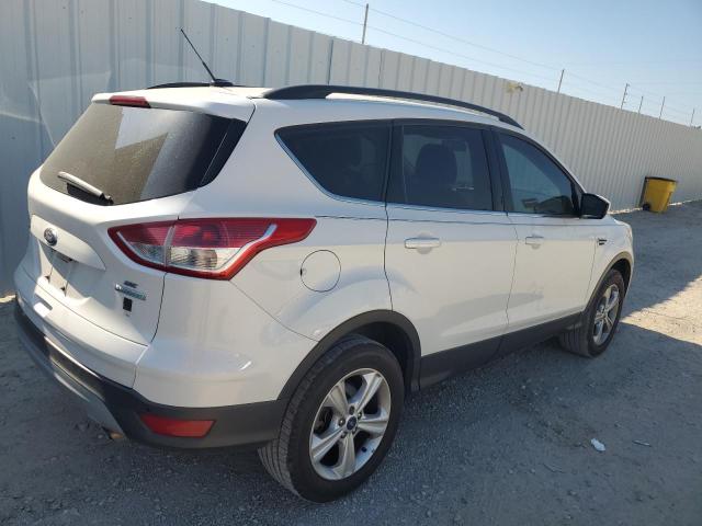 Photo 3 from auction – 2014 FORD ESCAPE SE with VIN 1FMCU0GX5EUB00501
