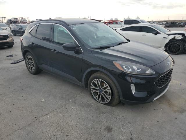 Photo 4 from auction – 2020 FORD ESCAPE SEL with VIN 1FMCU0H6XLUA23160