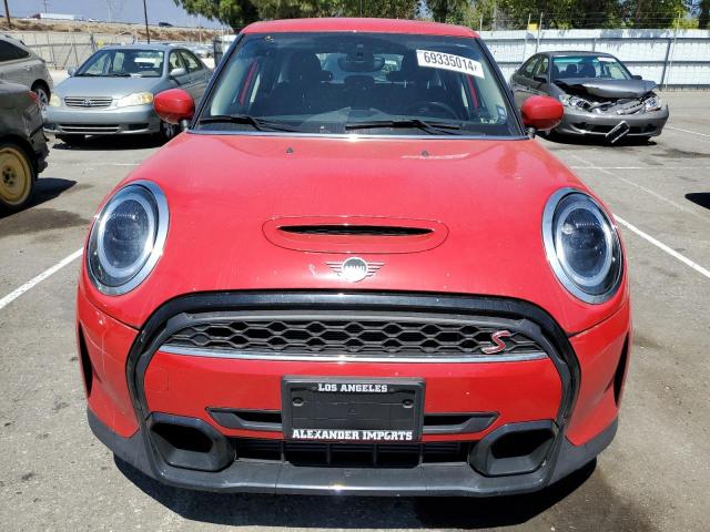Photo 5 from auction – 2023 MINI COOPER S with VIN WMW53DK08P2S62779