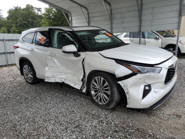 Photo 4 from auction – 2021 TOYOTA HIGHLANDER with VIN 5TDFZRBH8MS118288