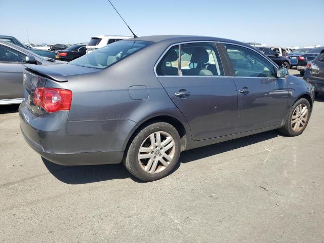 Photo 3 from auction – 2007 VOLKSWAGEN JETTA WOLF with VIN 3VWEG71K57M068423