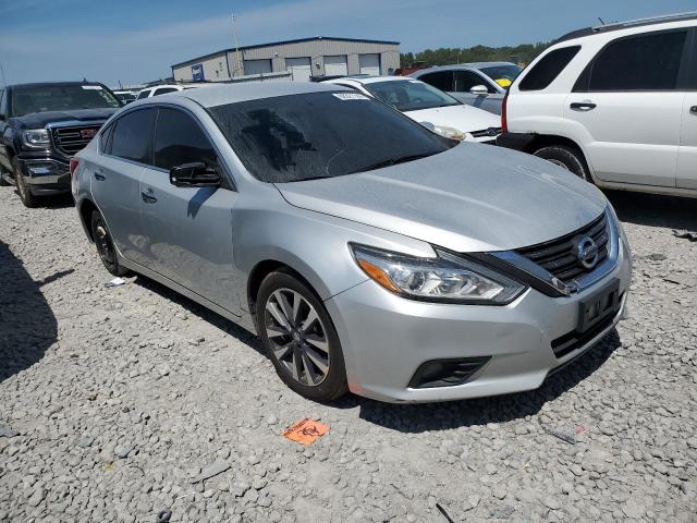 Photo 4 from auction – 2017 NISSAN ALTIMA 2.5 with VIN 1N4AL3AP8HC135879