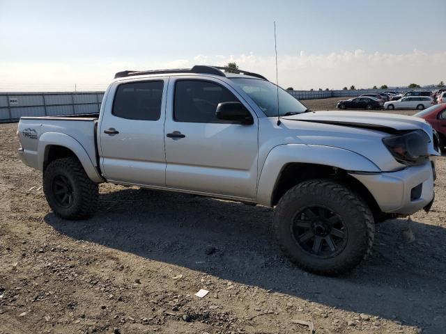 Photo 4 from auction – 2012 TOYOTA TACOMA DOU with VIN 5TFLU4EN3CX037245