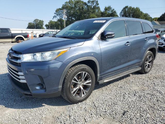 TOYOTA HIGHLANDER 2018 with VIN 5TDZZRFH3JS252693 - Photo from auction