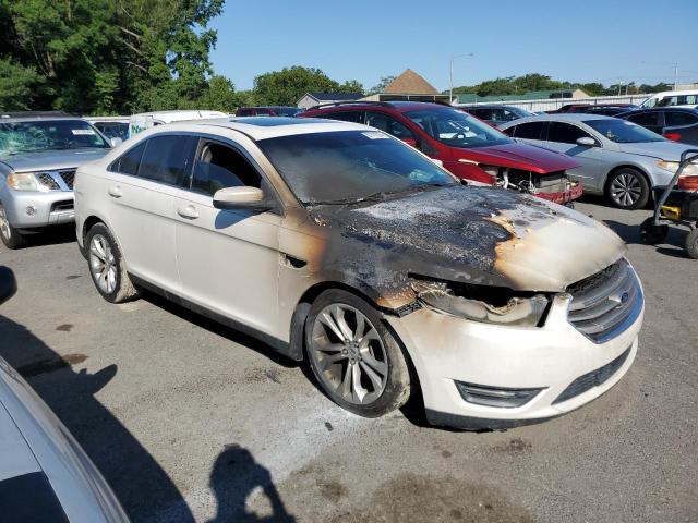 Photo 4 from auction – 2013 FORD TAURUS SEL with VIN 1FAHP2E83DG165715