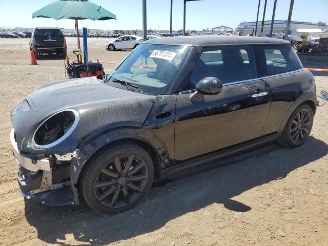 MINI COOPER S 2017 with VIN WMWXP7C5XH3B93875 - Photo from auction
