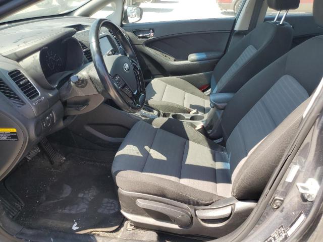 Photo 7 from auction – 2017 KIA FORTE LX with VIN 3KPFL4A75HE010322