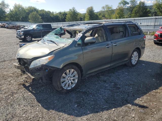 TOYOTA SIENNA XLE 2011 with VIN 5TDYK3DC9BS090798 - Photo from auction