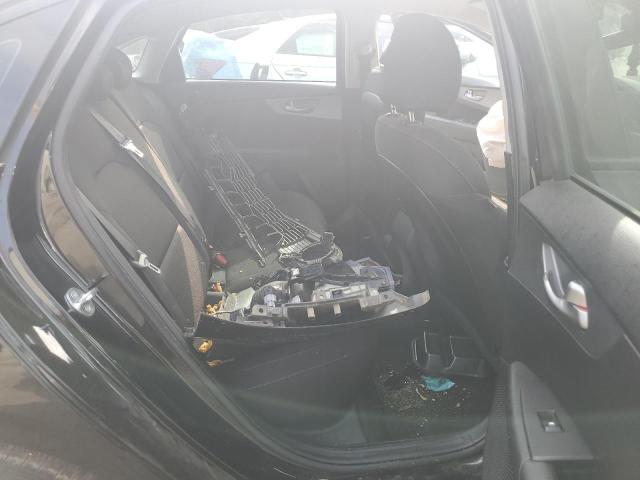 Photo 10 from auction – 2021 KIA FORTE FE with VIN 3KPF24AD6ME408335