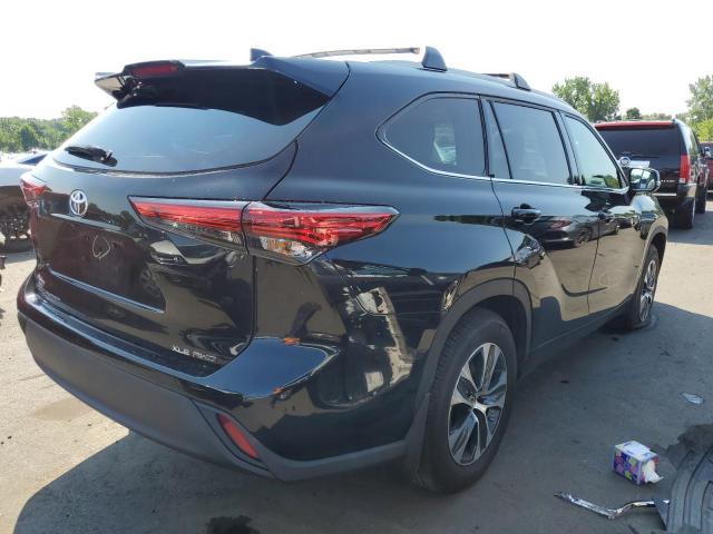 Photo 3 from auction – 2022 TOYOTA HIGHLANDER with VIN 5TDHZRBH2NS221555