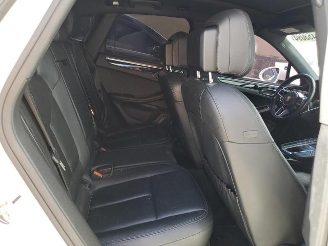 Photo 11 from auction – 2018 PORSCHE MACAN with VIN WP1AA2A54JLB11950