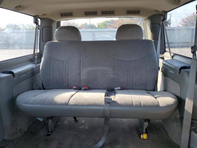 Photo 10 from auction – 2002 CHEVROLET ASTRO with VIN 1GNDM19X22B139525