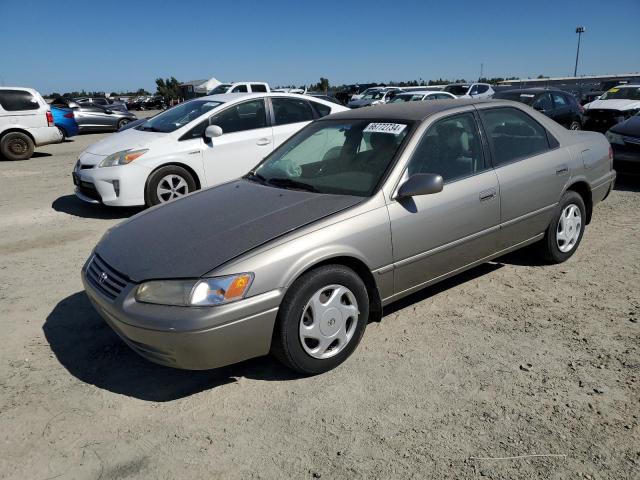 TOYOTA CAMRY CE 1998 with VIN JT2BF22K2W0110583 - Photo from auction