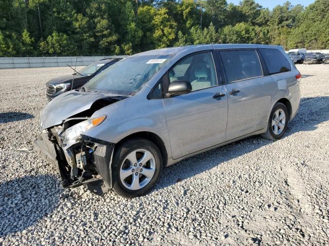 TOYOTA SIENNA BAS 2011 with VIN 5TDKA3DC4BS007903 - Photo from auction