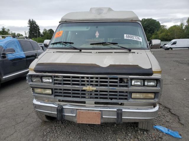 Photo 5 from auction – 1992 CHEVROLET G20 with VIN 1GBEG25K2N7130047